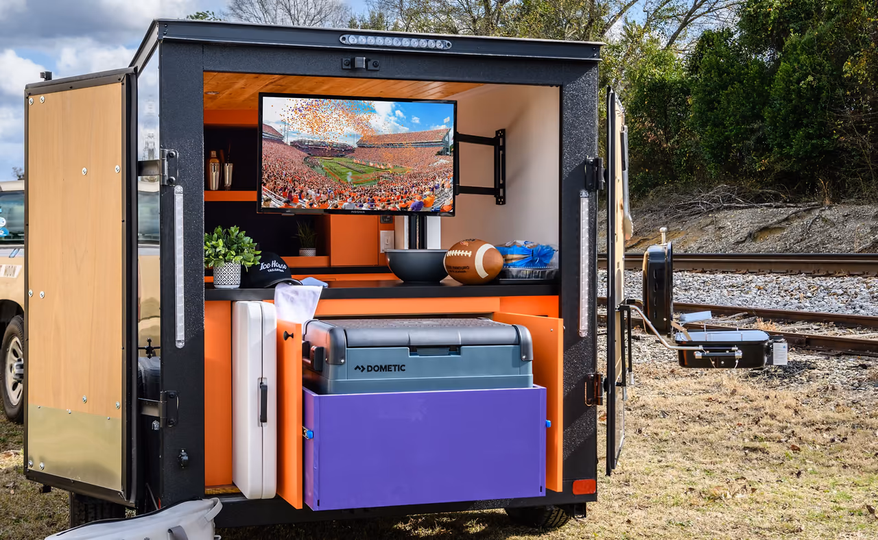Ice Chest compact trailer